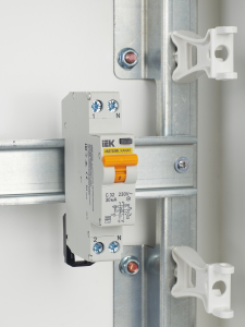 aHR0cHM6Ly9jZG4tMDEuaWVrLnJ1L21lZGlhL29yaWdpbmFsLzVhMzczMDA1NDg4MzA3YmZiYTNkODU0MmY5OTI4NGNjZTAyY2E4YTFlMjMzNDdlNzQwYWVjMTFjZWEyZWU5MmYuanBn