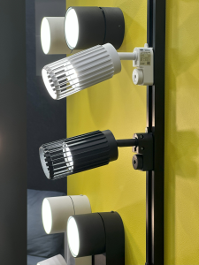 aHR0cHM6Ly9jZG4tMDEuaWVrLnJ1L21lZGlhL29yaWdpbmFsLzcwNDA5ZmJlNjE5ZjNmOWE5ZjNmNTZlMjhiYThhNmJjZDE0ODY4YTA4OGU2NTBhMDNmNmNjYTUxY2NmOGI0OTkuanBn