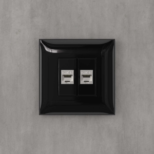 fe927700f9c95d308048cc4dfd231013