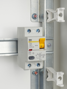 aHR0cHM6Ly9jZG4tMDEuaWVrLnJ1L21lZGlhL29yaWdpbmFsLzAwZTNkNTU3YTBlOTczNTY1OTMzNWQ0NmU1ZDBmY2M4MjBjYTE3MjMwNjM4NzY5MjQ1NDBiM2Y3YWMzZGU5NzAuanBn