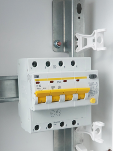 aHR0cHM6Ly9jZG4tMDEuaWVrLnJ1L21lZGlhL29yaWdpbmFsLzlmYTQ0ZmZhZTA2M2MxN2Q2YjU1ZTRiM2JjYmEyZTQwYmVmNWM4NmRlYzNmYTRlY2RhNjBhNWI0ZWJmODhmMzYuanBn